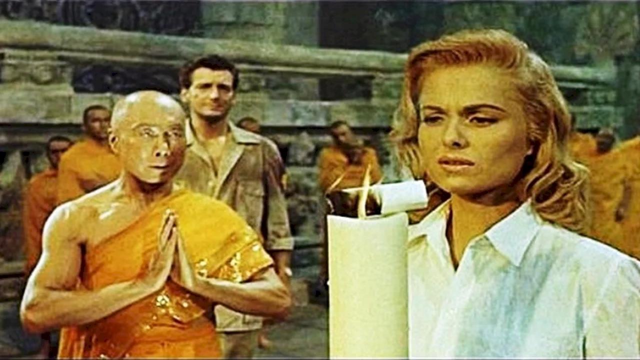 Photo 2 du film : Les mysteres d'angkor