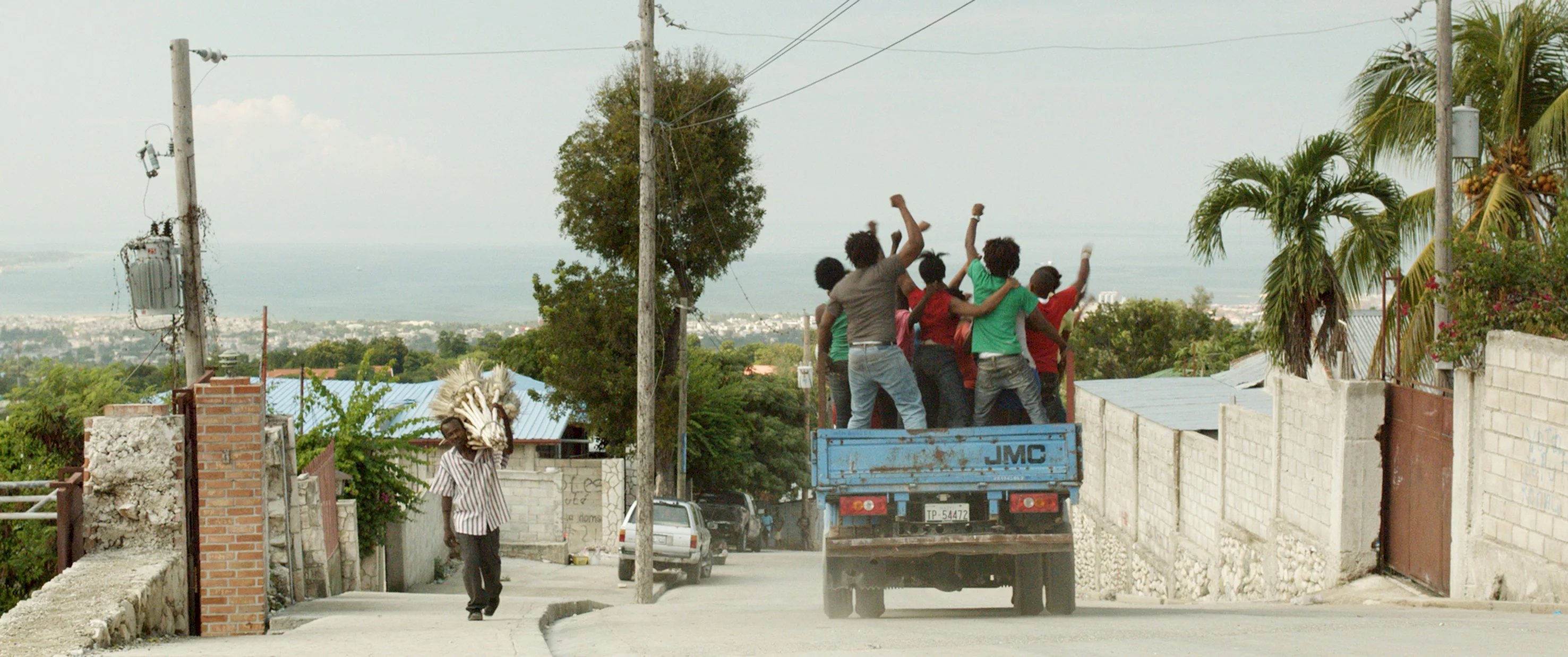 Photo 2 du film : Port-au-Prince, dimanche 4 janvier