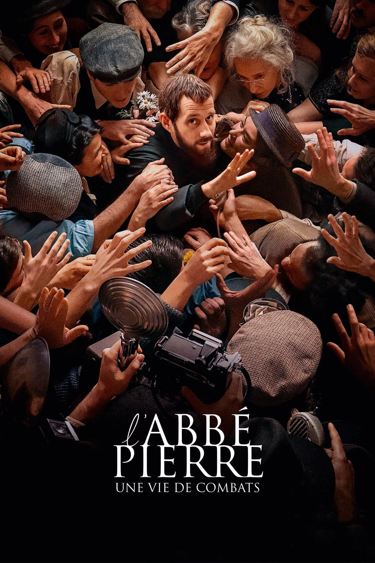 Photo du film : L'Abbé Pierre - Une vie de combats