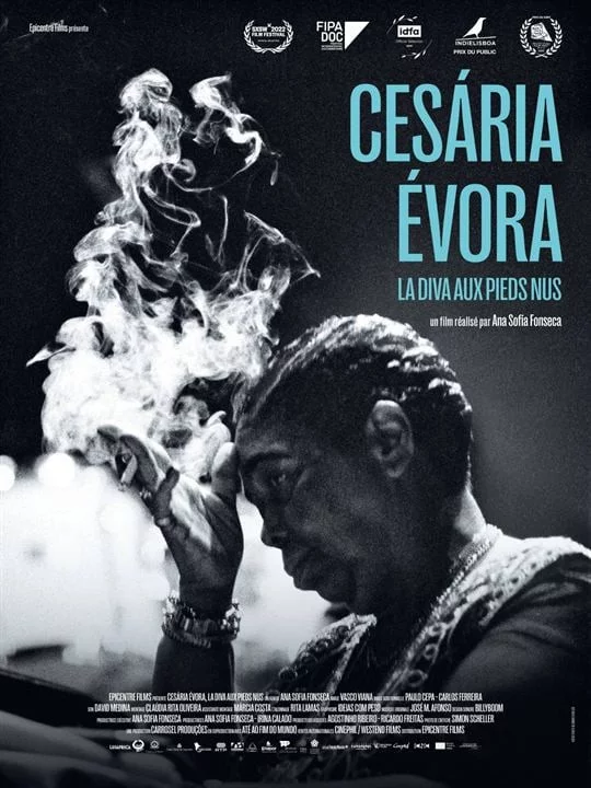 Photo 3 du film : Cesária Évora, la diva aux pieds nus