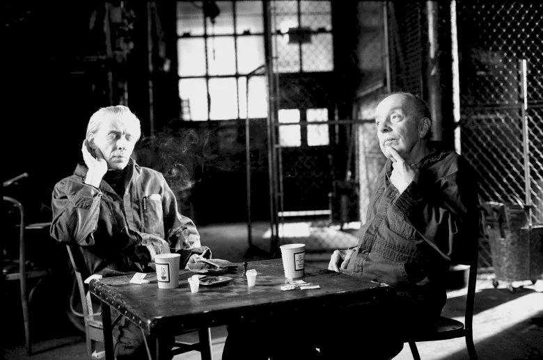 Photo 7 du film : Coffee and cigarettes