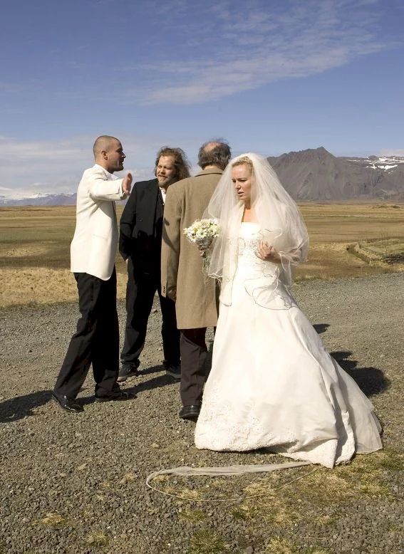 Photo 2 du film : Mariage à l'islandaise