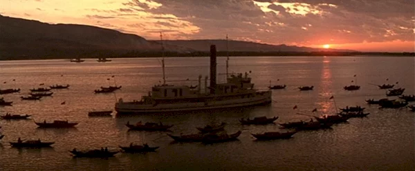 Photo 3 du film : La canonnière du Yang-Tse