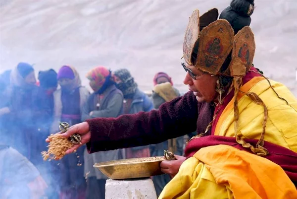 Photo du film : Himalaya, le chemin du ciel 