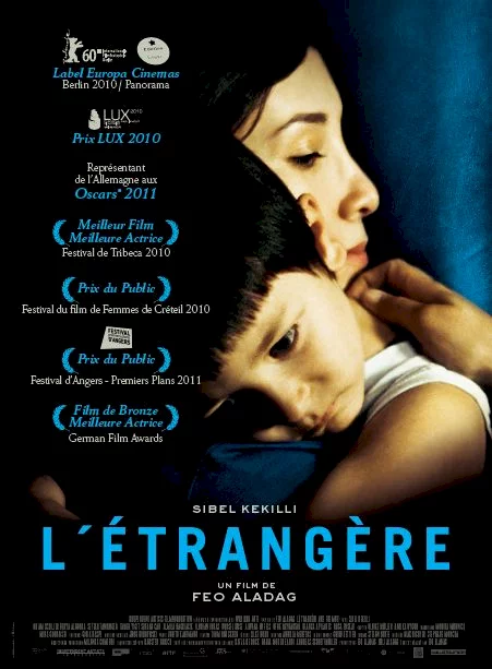 Photo du film : L'étrangère