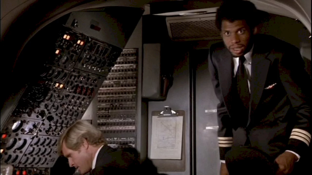 Photo 9 du film : Y a-t-il un pilote dans l'avion ?