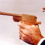 Photo du film : L'homme au pistolet d'or