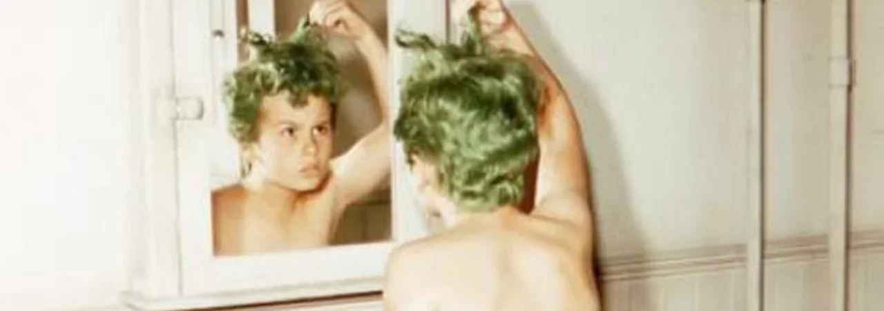 Photo du film : Le garcon aux cheveux verts
