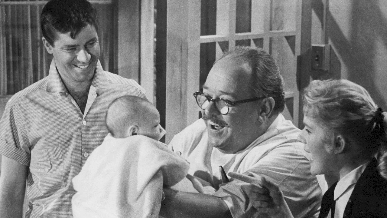 Photo du film : Trois bébés sur les bras