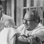Photo du film : Trois bébés sur les bras