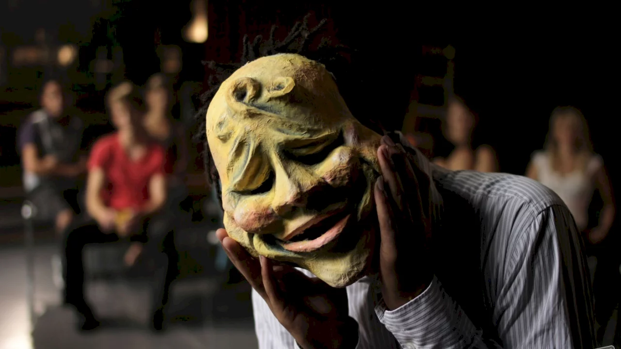 Photo 3 du film : Masks