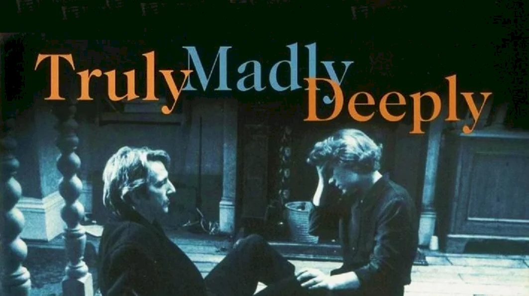 Photo 2 du film : Truly, madly, deeply