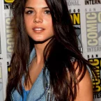 Photo star : Marie Avgeropoulos