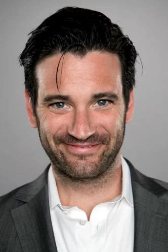 Colin Donnell photo
