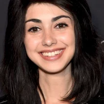  Alexa Mansour