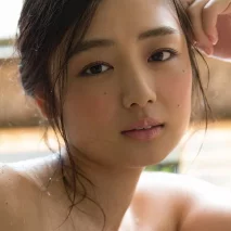  Moemi Katayama