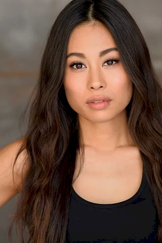  Paulina Nguyen
