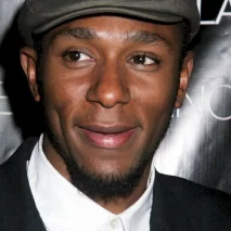  Yasiin Bey