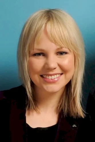 Adelaide Clemens photo