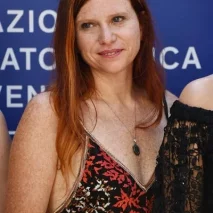  Susanna Nicchiarelli