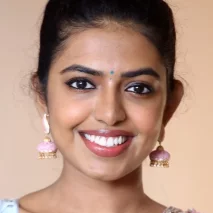  Shivani Rajashekar