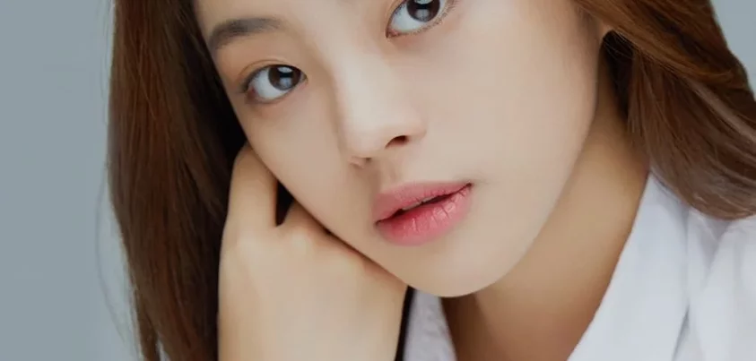Jeong So-ri : sa biographie, filmographie, et quelques photos
