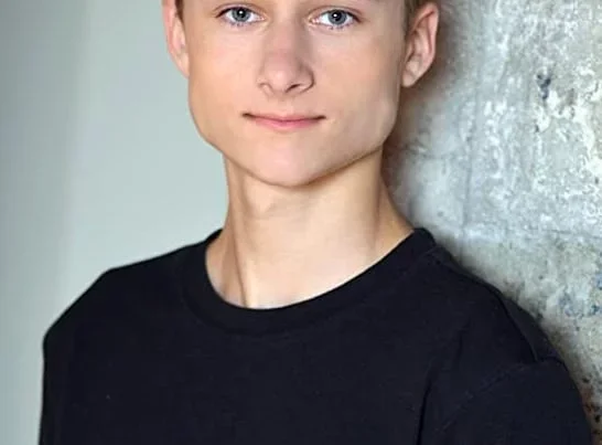 Cameron Brodeur : sa biographie, filmographie, et quelques photos