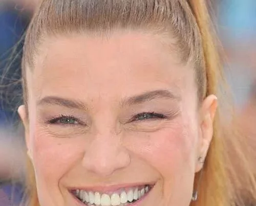 Elli Medeiros : sa biographie, filmographie, et quelques photos