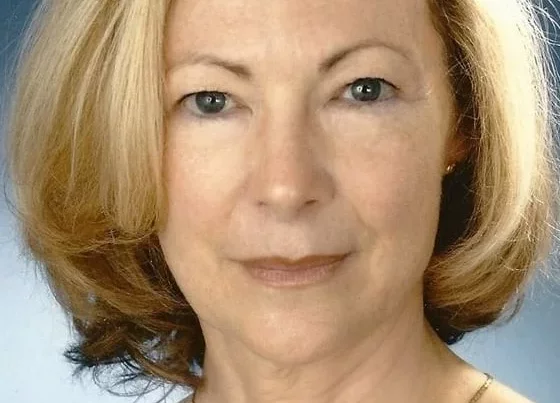 Jenny Arasse sa biographie, filmographie, et quelques photos