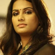  Lakshmi Priyaa