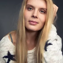  Alina Tomnikov