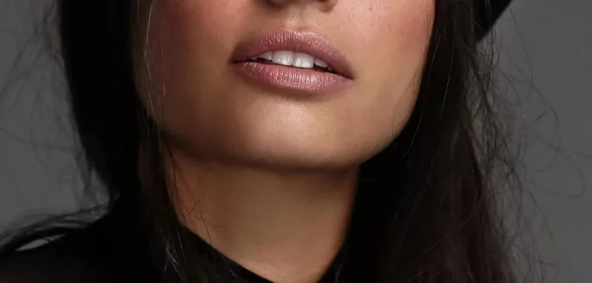 Cynthia Senek sa biographie, filmographie, et quelques photos