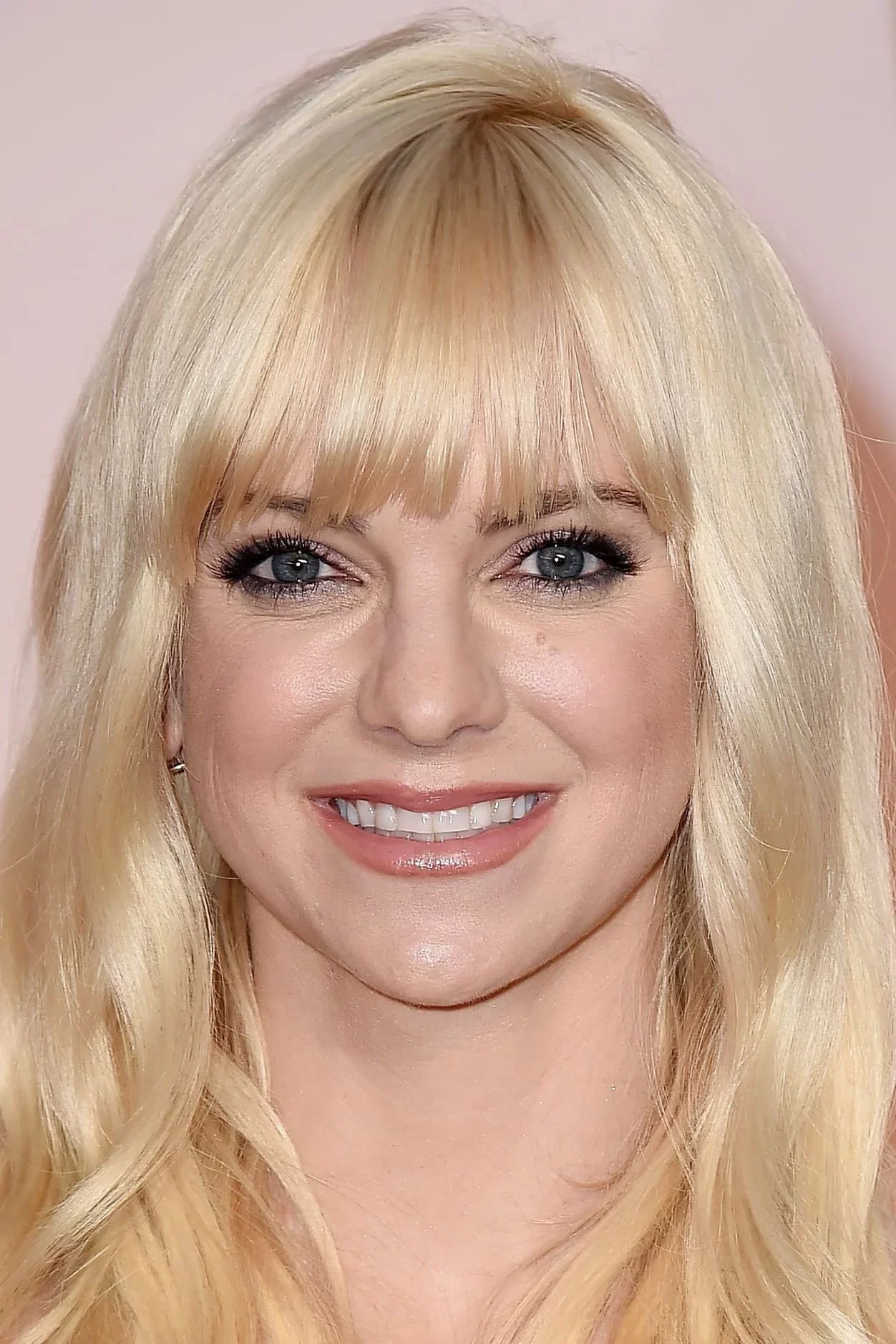 Anna Faris : sa biographie, filmographie, et quelques photos