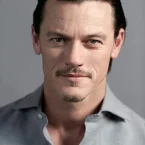 Photo star : Luke Evans