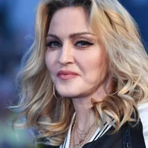  Madonna