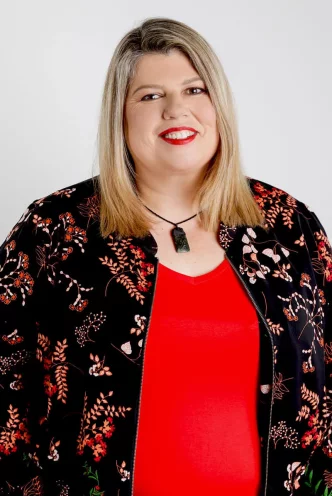  Urzila Carlson photo