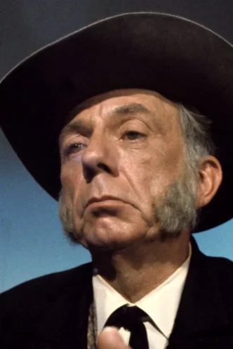 Henry Jones photo