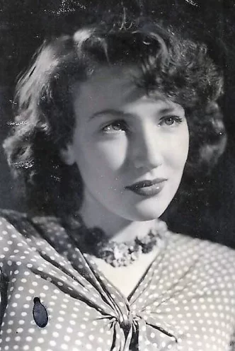 Isabel De Castro photo