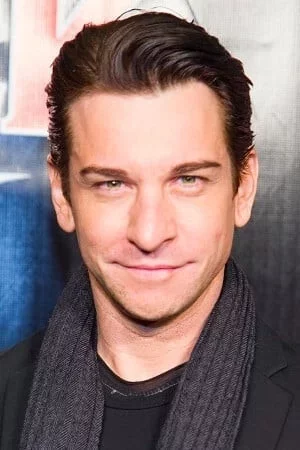  Andy Karl photo