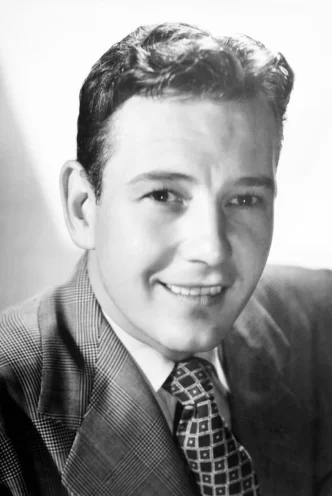  Tom Drake photo