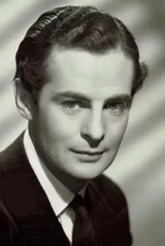  Derek Bond photo