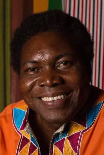  Etienne Minoungou photo