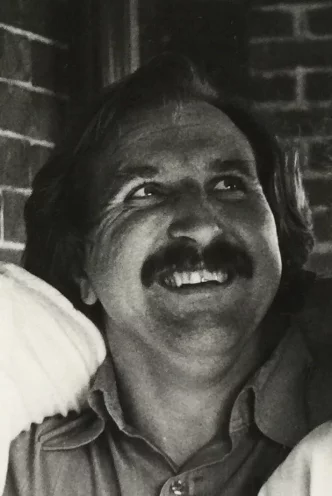  Aram Avakian photo
